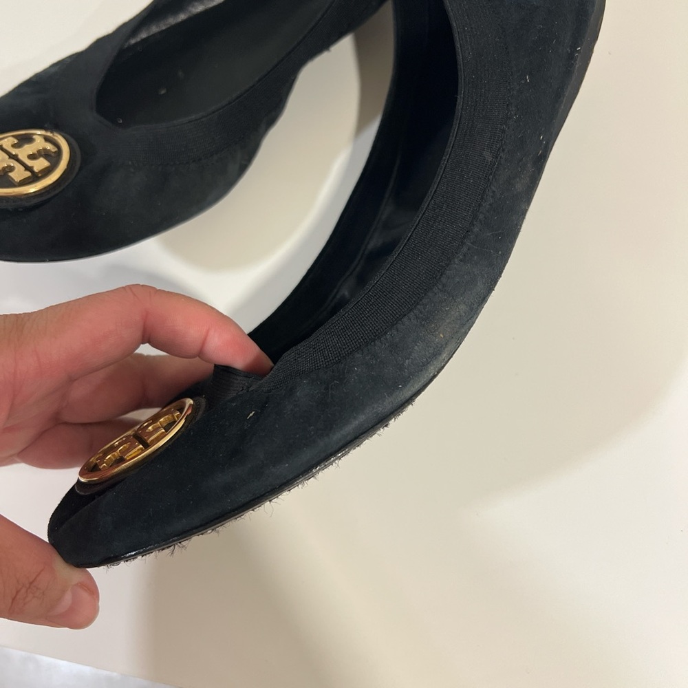Tory Burch Black Suede Logo Ballet Flats with Gold Emblem - Picture 2 of 4